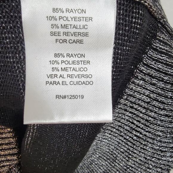 Joseph A. Metallic Shimmer Rayon Knit Turtleneck Sweater - Size  S - Picture 6 of 7